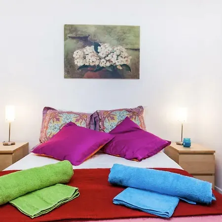 Combro Design By Homing Apartman *